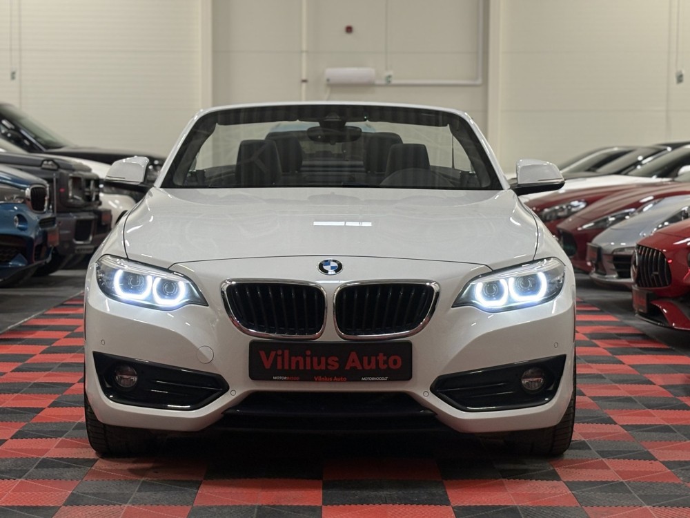 2019 BMW 230