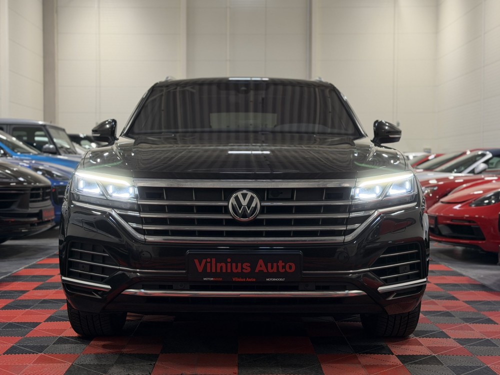 2019 Volkswagen Touareg