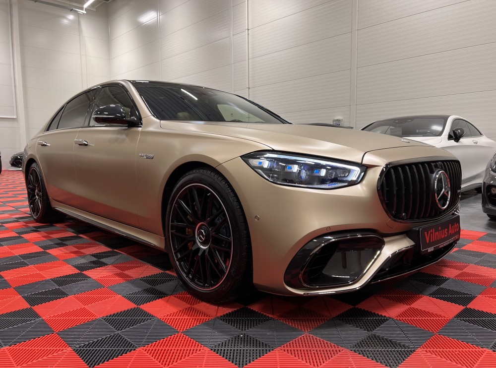 2024 Mercedes-Benz S63 AMG