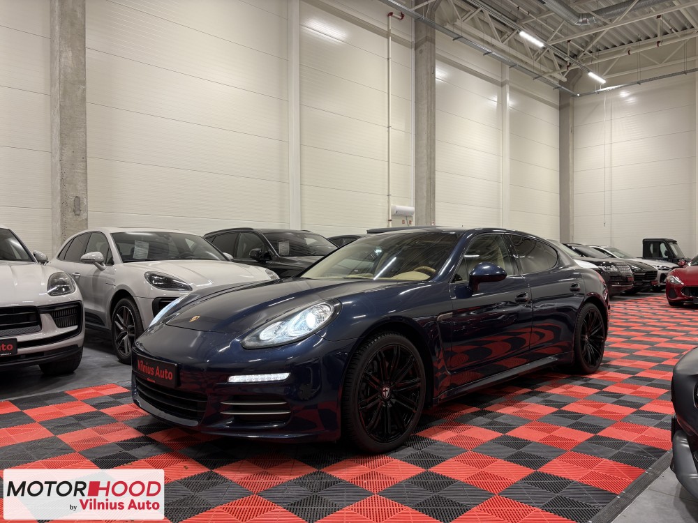 2015 Porsche Panamera