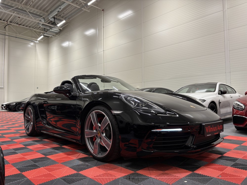 2017 Porsche Boxster