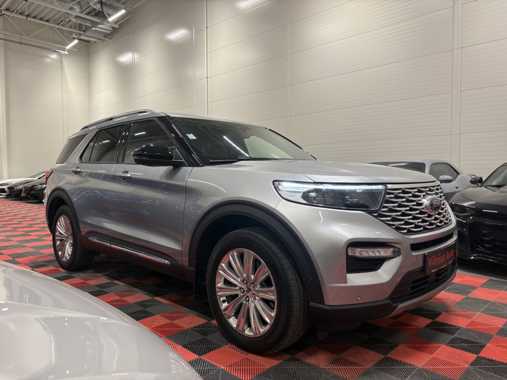 2022 Ford Explorer
