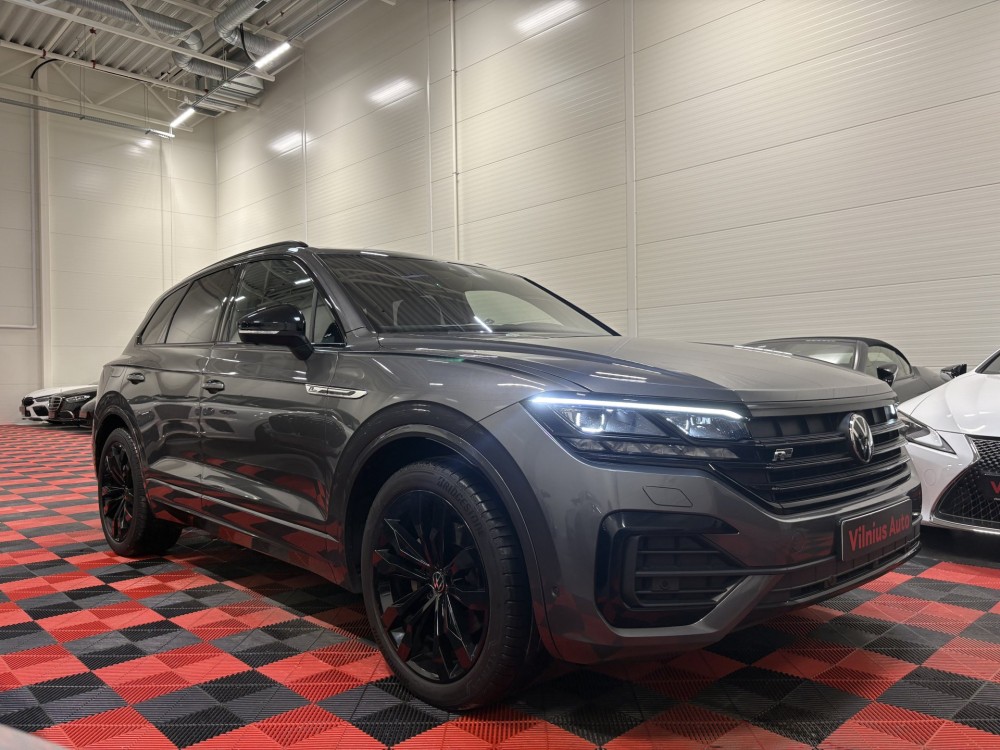 2021 Volkswagen Touareg