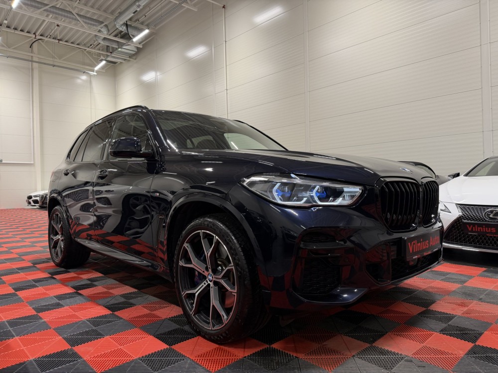 2023 BMW X5