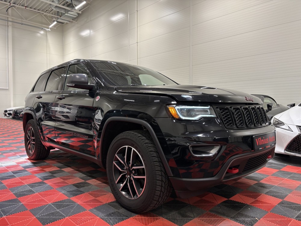 2020 Jeep Grand Cherokee
