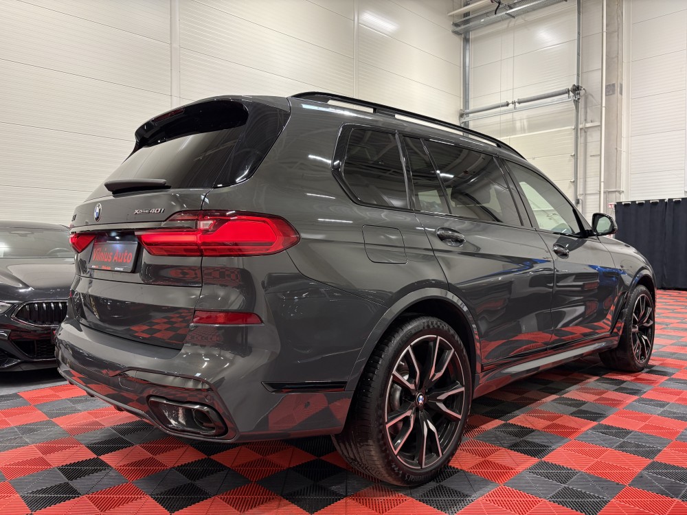 2021 BMW X7