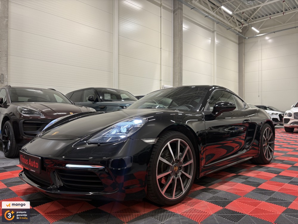 2019 Porsche Cayman