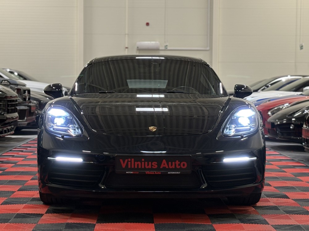 2019 Porsche Cayman