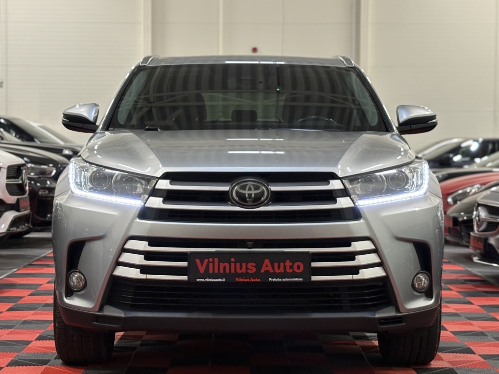 2017 Toyota Highlander