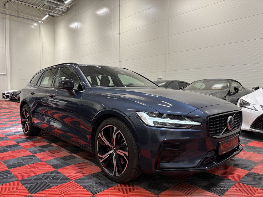 2025 Volvo V60