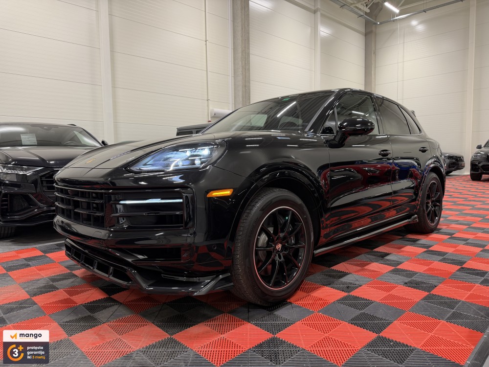 2024 Porsche Cayenne