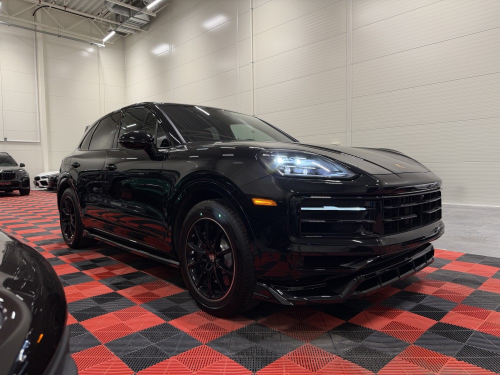 2024 Porsche Cayenne