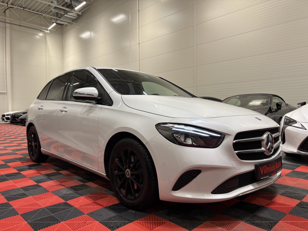 2020 Mercedes-Benz B200