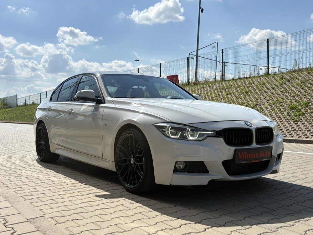 2016 BMW 328