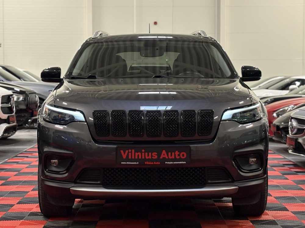 2020 Jeep Cherokee