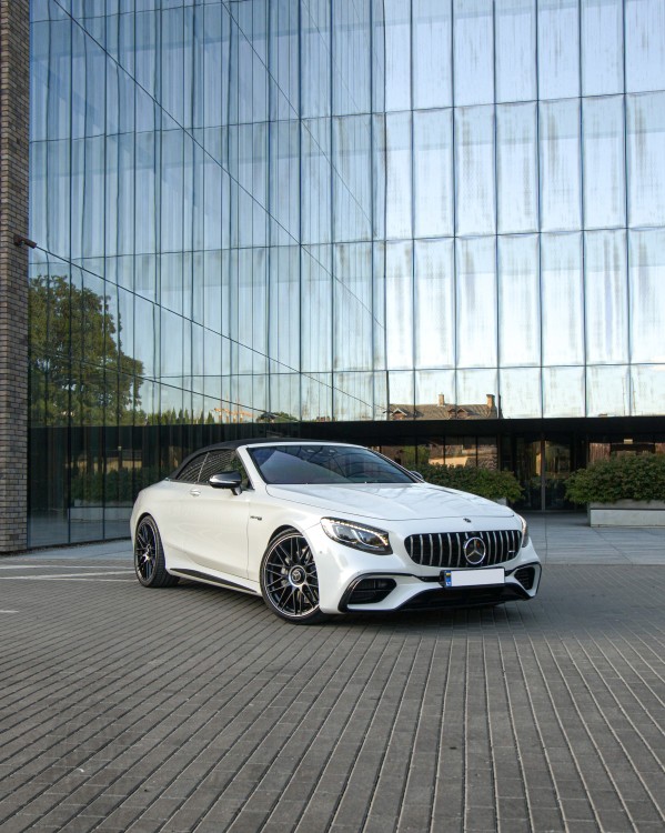 2019 Mercedes-Benz S63 AMG