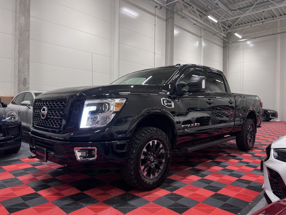 2019 Nissan Titan