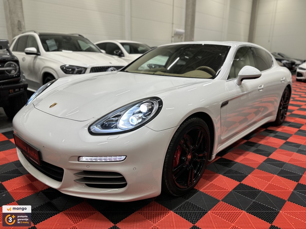 2014 Porsche Panamera
