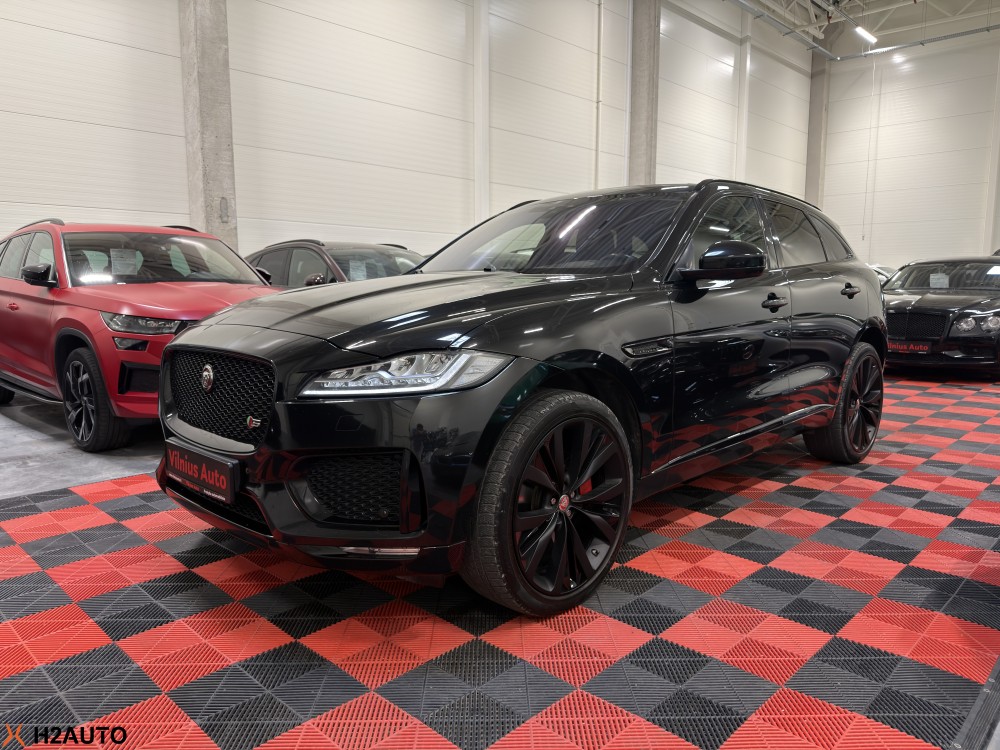 2017 Jaguar F-Pace