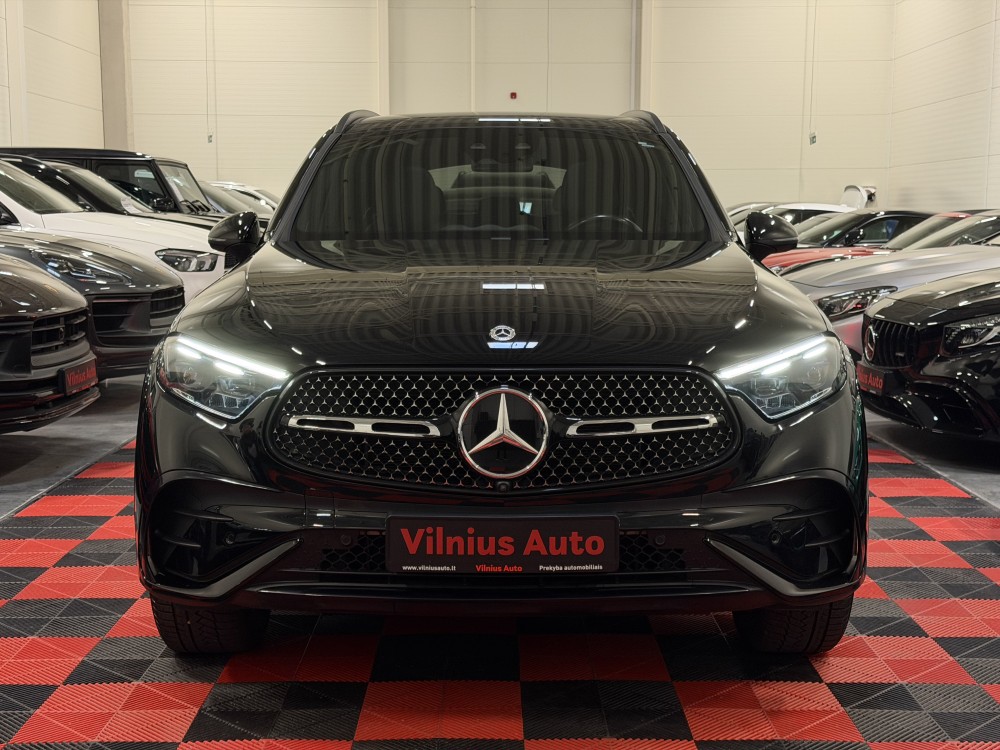 2023 Mercedes-Benz GLC300