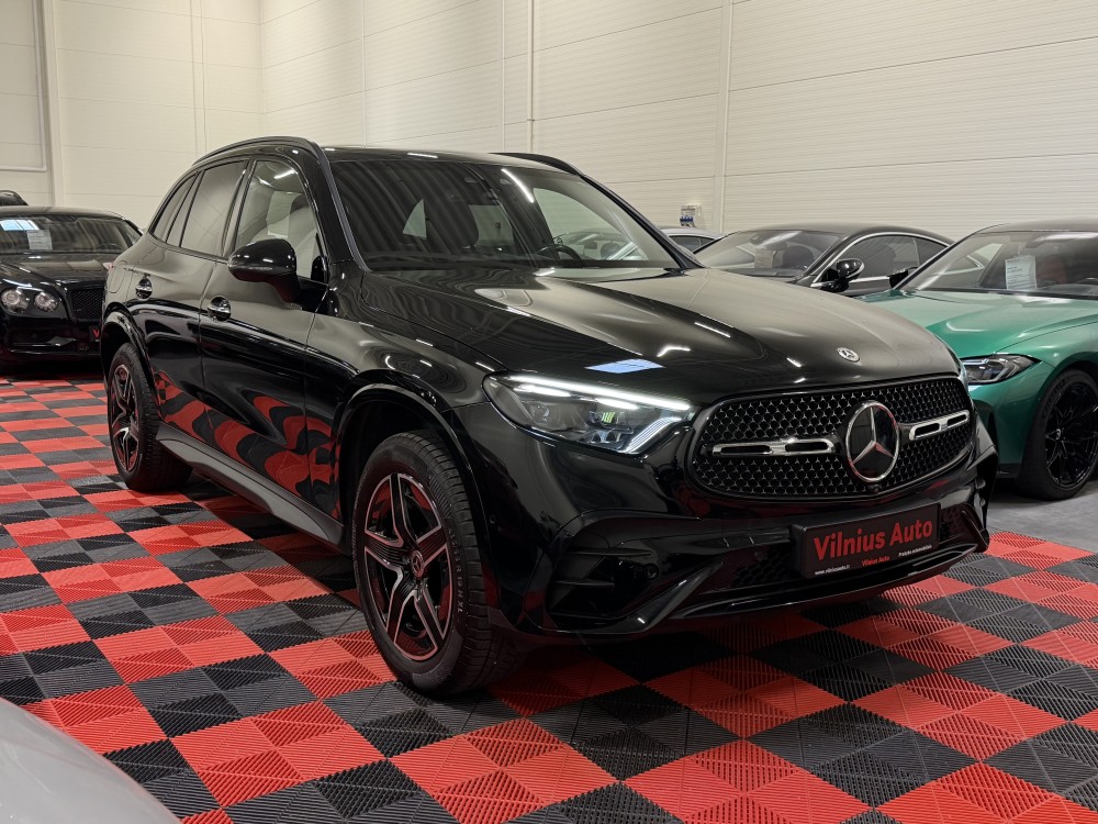2023 Mercedes-Benz GLC300