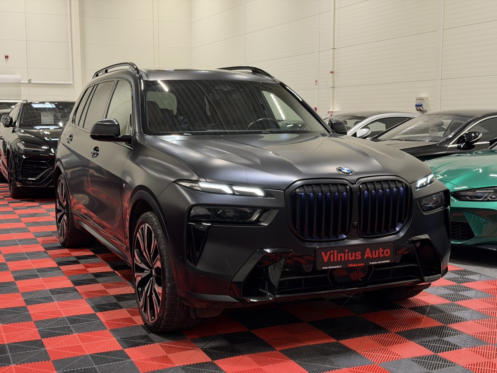 2024 BMW X7