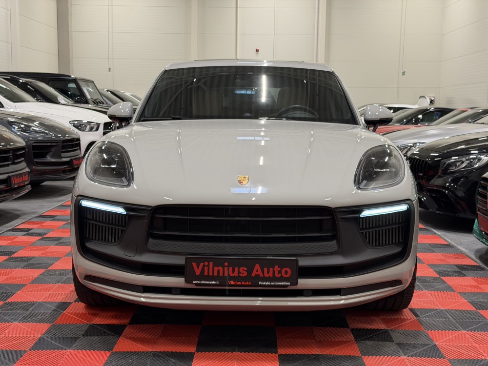 2020 Porsche Macan